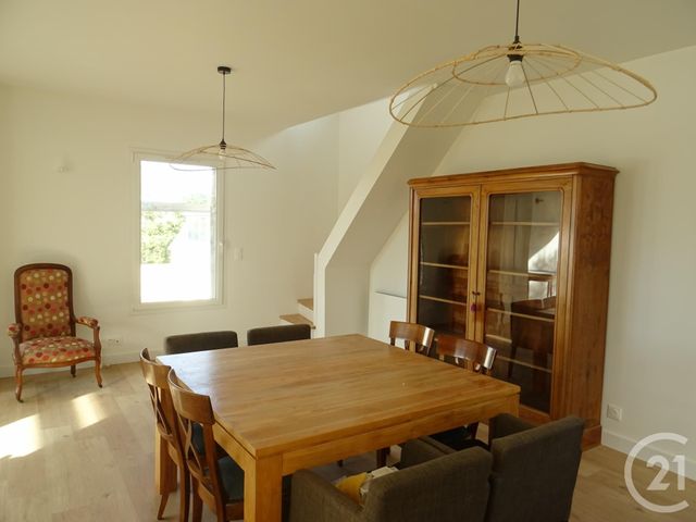 maison à vendre - 6 pièces - 106.5 m2 - ST PAIR SUR MER - 50 - BASSE-NORMANDIE - Century 21 Royer Immo