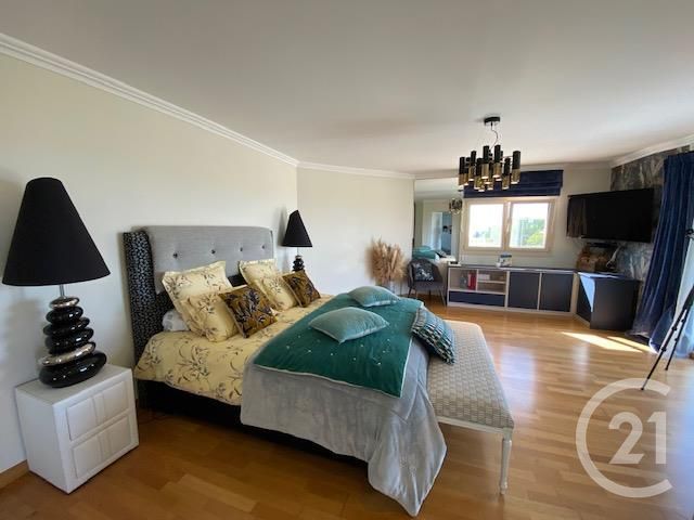 maison à vendre - 9 pièces - 340.0 m2 - DONVILLE LES BAINS - 50 - BASSE-NORMANDIE - Century 21 Royer Immo