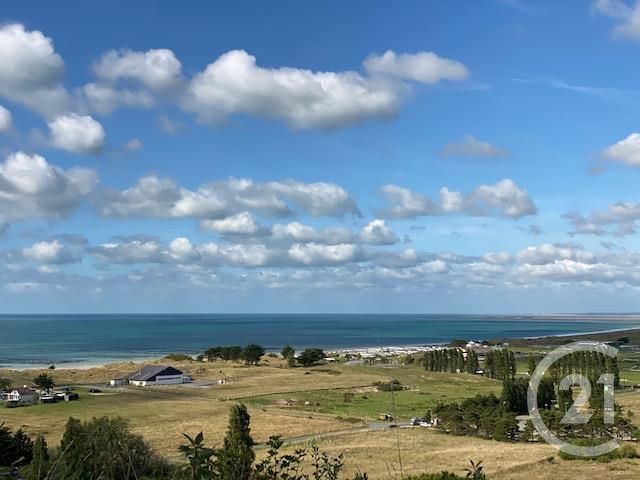 maison à vendre - 9 pièces - 340.0 m2 - DONVILLE LES BAINS - 50 - BASSE-NORMANDIE - Century 21 Royer Immo