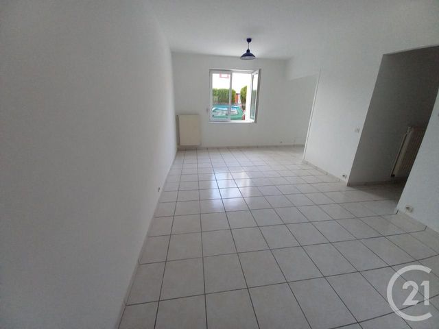 maison à louer - 2 pièces - 49.78 m2 - DONVILLE LES BAINS - 50 - BASSE-NORMANDIE - Century 21 Royer Immo