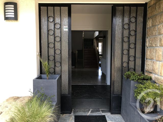 maison à vendre - 8 pièces - 225.6 m2 - DONVILLE LES BAINS - 50 - BASSE-NORMANDIE - Century 21 Royer Immo