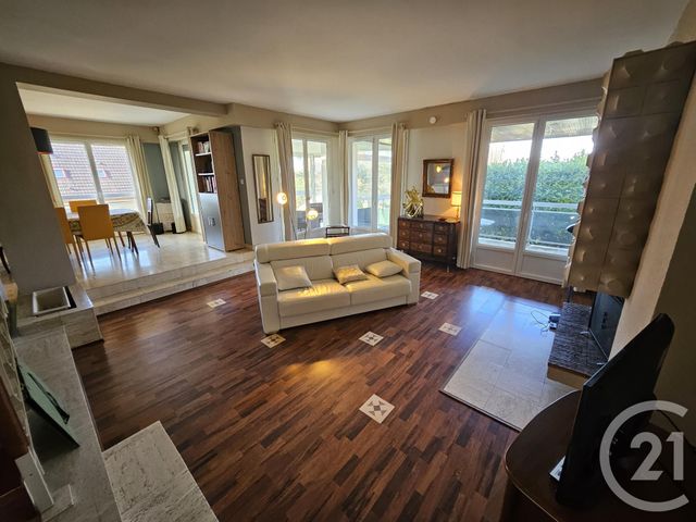 maison à vendre - 8 pièces - 225.6 m2 - DONVILLE LES BAINS - 50 - BASSE-NORMANDIE - Century 21 Royer Immo