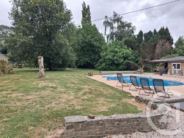 maison à vendre - 7 pièces - 207.8 m2 - ST SAUVEUR LA POMMERAYE - 50 - BASSE-NORMANDIE - Century 21 Royer Immo