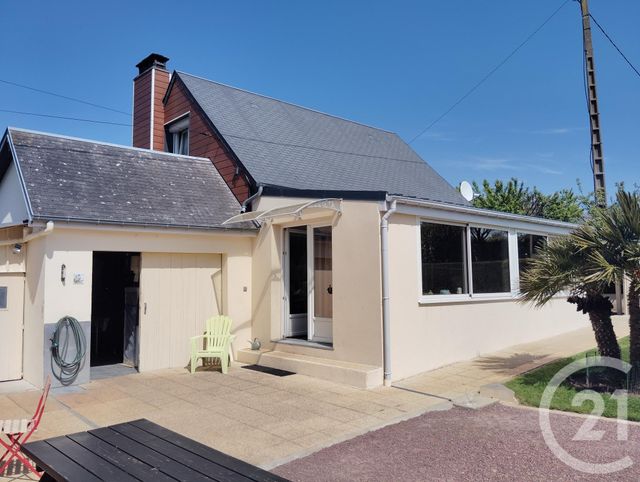 maison à vendre - 5 pièces - 75.19 m2 - ST PLANCHERS - 50 - BASSE-NORMANDIE - Century 21 Royer Immo