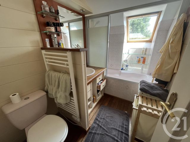 maison à louer - 4 pièces - 85.0 m2 - BREHAL - 50 - BASSE-NORMANDIE - Century 21 Royer Immo