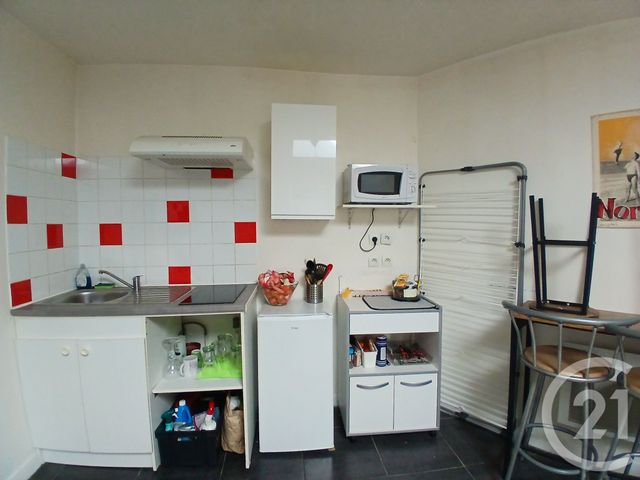 Appartement F1 à vendre - 1 pièce - 22.85 m2 - GRANVILLE - 50 - BASSE-NORMANDIE - Century 21 Royer Immo