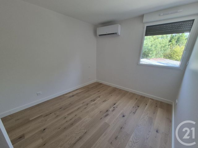 Appartement F3 à vendre - 3 pièces - 68.21 m2 - DONVILLE LES BAINS - 50 - BASSE-NORMANDIE - Century 21 Royer Immo