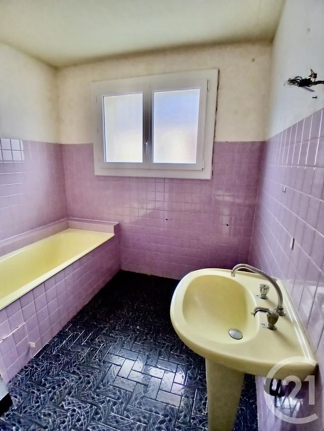 maison à vendre - 5 pièces - 105.0 m2 - GRANVILLE - 50 - BASSE-NORMANDIE - Century 21 Royer Immo