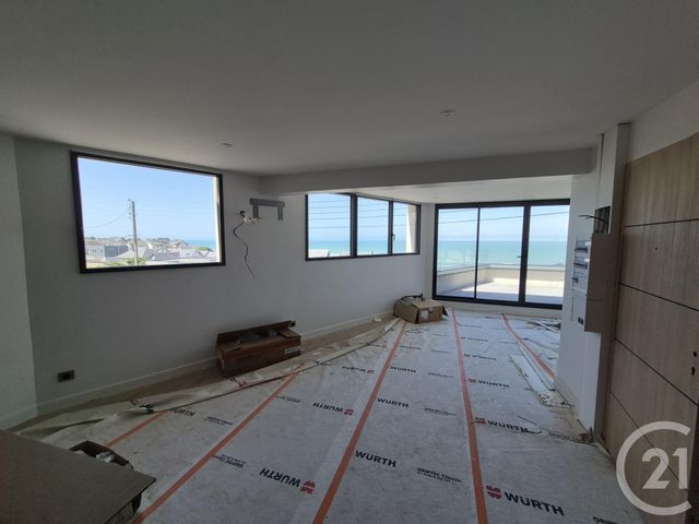Appartement F3 à vendre - 3 pièces - 74.02 m2 - DONVILLE LES BAINS - 50 - BASSE-NORMANDIE - Century 21 Royer Immo