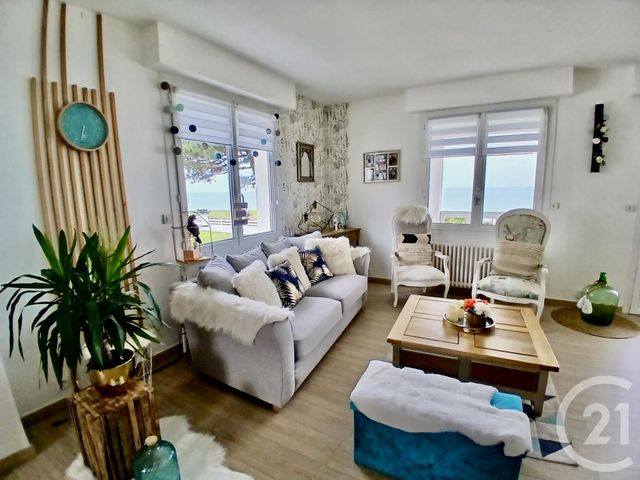 maison à vendre - 7 pièces - 155.0 m2 - DONVILLE LES BAINS - 50 - BASSE-NORMANDIE - Century 21 Royer Immo