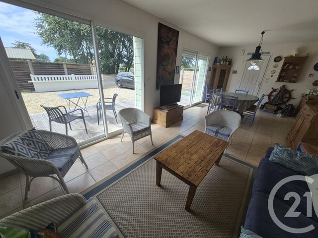 maison à vendre - 5 pièces - 93.0 m2 - DONVILLE LES BAINS - 50 - BASSE-NORMANDIE - Century 21 Royer Immo