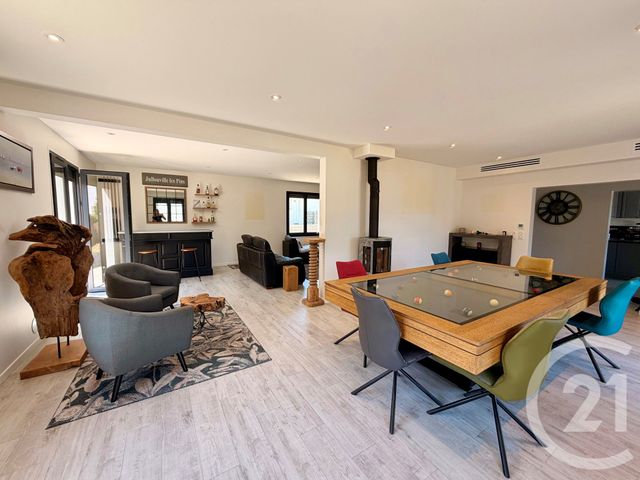 maison à vendre - 6 pièces - 215.0 m2 - JULLOUVILLE - 50 - BASSE-NORMANDIE - Century 21 Royer Immo