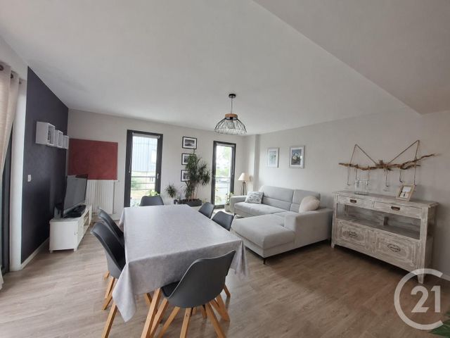 Appartement F3 à vendre - 3 pièces - 73.08 m2 - ST PAIR SUR MER - 50 - BASSE-NORMANDIE - Century 21 Royer Immo
