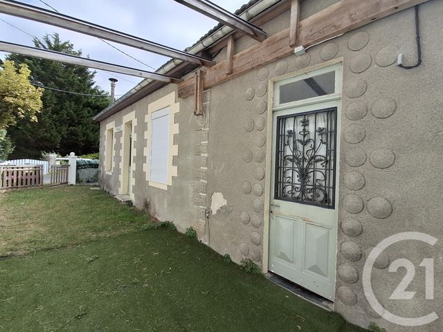 maison à vendre - 4 pièces - 57.0 m2 - JULLOUVILLE - 50 - BASSE-NORMANDIE - Century 21 Royer Immo