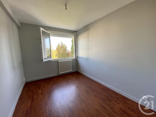 Appartement F3 à louer - 3 pièces - 75.24 m2 - GRANVILLE - 50 - BASSE-NORMANDIE - Century 21 Royer Immo