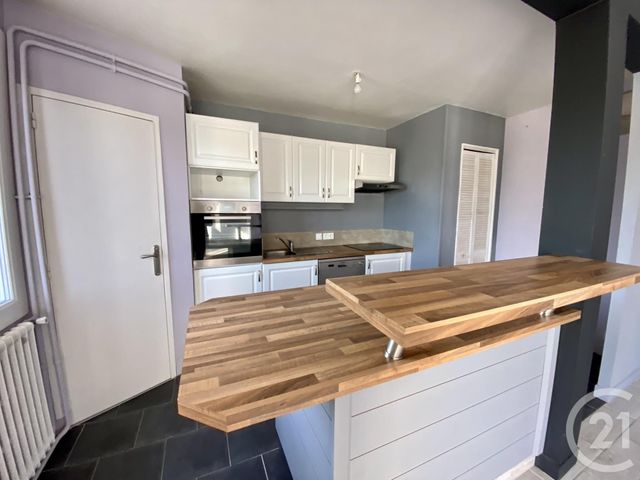 Appartement F3 à louer - 3 pièces - 75.24 m2 - GRANVILLE - 50 - BASSE-NORMANDIE - Century 21 Royer Immo