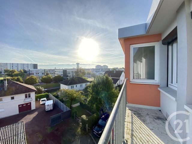 Appartement F3 à louer - 3 pièces - 75.24 m2 - GRANVILLE - 50 - BASSE-NORMANDIE - Century 21 Royer Immo