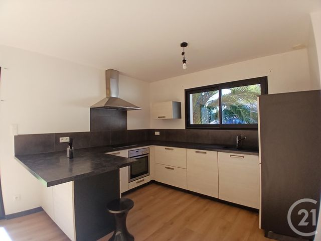 maison à vendre - 5 pièces - 126.0 m2 - DONVILLE LES BAINS - 50 - BASSE-NORMANDIE - Century 21 Royer Immo