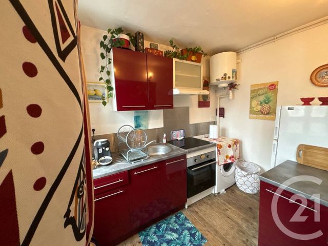 Appartement F1 bis à vendre - 2 pièces - 28.44 m2 - GRANVILLE - 50 - BASSE-NORMANDIE - Century 21 Royer Immo